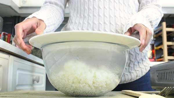 Let the sticky rice settle