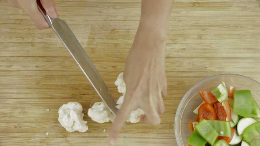 Cut the cauliflower