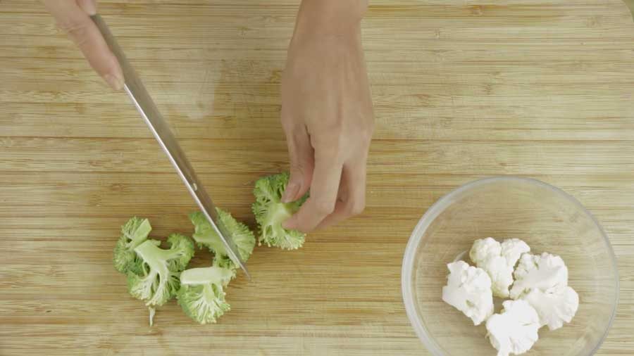 Cut the broccoli
